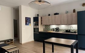 Cosy Joliette, Central, Climatise, 2 Chambres, Wifi, Garage